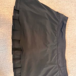 Lululemon skirt with pleats